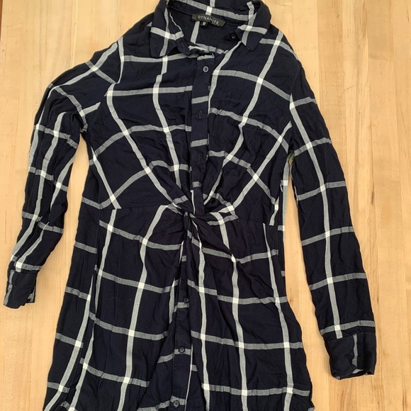 Dynamite pleated dress - Picture 1 of 2